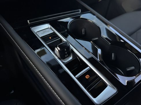 New 2026 Volkswagen Atlas Cross Sport SE FWD image 20