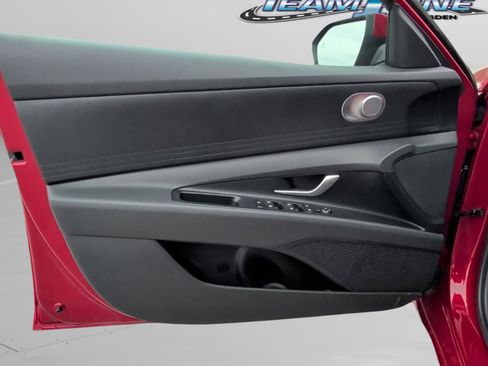 New 2026 Hyundai Elantra SE w/ Cargo Package image 26