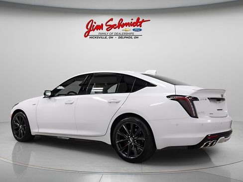 Used 2025 Cadillac CT5 V w/ Platinum Package AWD/4WD image 4