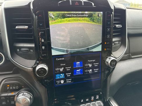 Used 2020 RAM 1500 Laramie AWD/4WD image 14