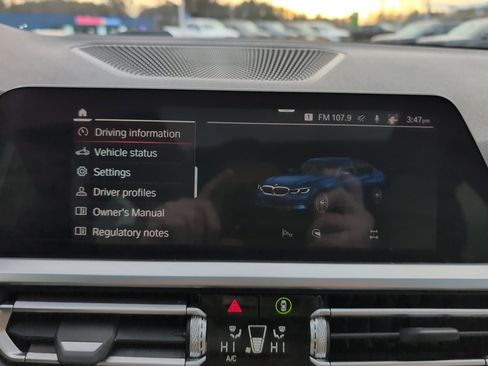 Used 2021 BMW 330i xDrive Sedan w/ Premium Package image 35