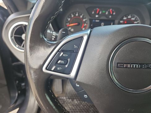 Used 2021 Chevrolet Camaro LT image 17