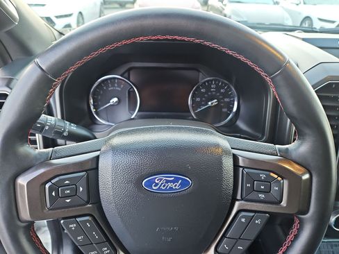 Used 2021 Ford Expedition Max Limited image 23