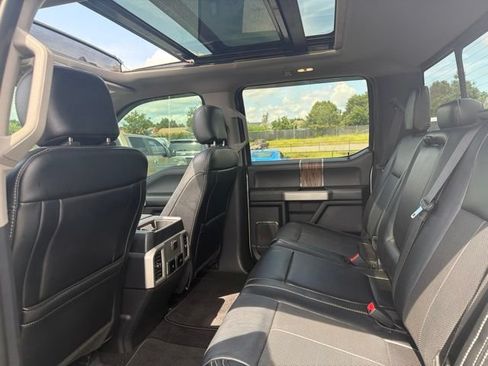 Used 2019 Ford F150 Lariat AWD/4WD image 12