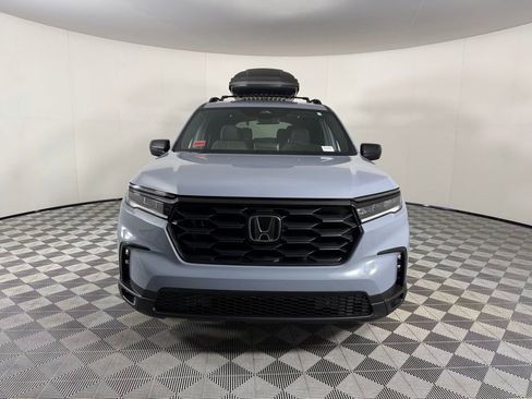 Used 2023 Honda Pilot Sport image 10