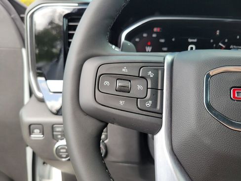 New 2026 GMC Sierra 1500 SLT w/ SLT Premium Plus Package AWD/4WD image 12