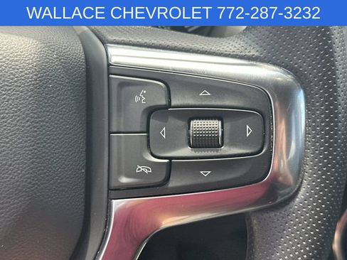 Used 2025 Chevrolet Blazer LT FWD image 22