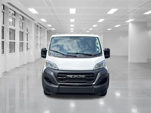 Used 2023 RAM ProMaster 2500 FWD image 2