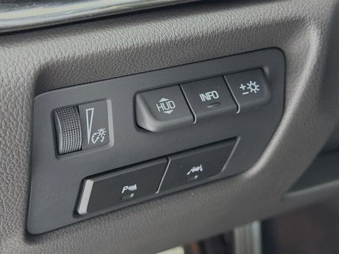 Used 2015 Cadillac ATS Premium image 10