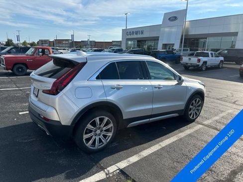 Used 2019 Cadillac XT4 Premium Luxury w/ Driver Awareness Package FWD image 4