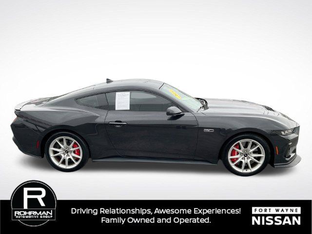 Used 2024 Ford Mustang GT Premium RWD image 34