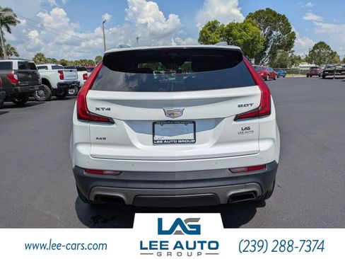 Used 2019 Cadillac XT4 Premium Luxury AWD/4WD image 4