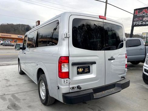 Used 2019 Nissan NV 3500 S image 5
