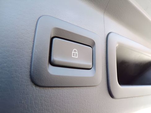 Used 2023 MAZDA CX-30 AWD 2.5 S w/ Preferred Package image 12