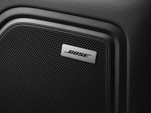 Used 2025 Porsche Macan image 35