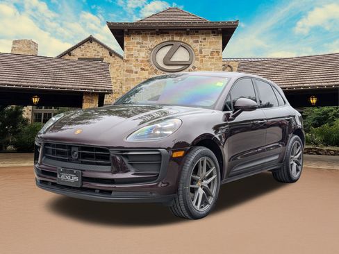 Used 2023 Porsche Macan Turbo AWD/4WD image 4