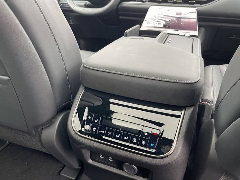 New 2025 INFINITI QX80 Autograph AWD/4WD image 15