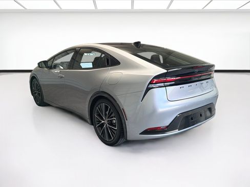 Used 2024 Toyota Prius Limited FWD image 6