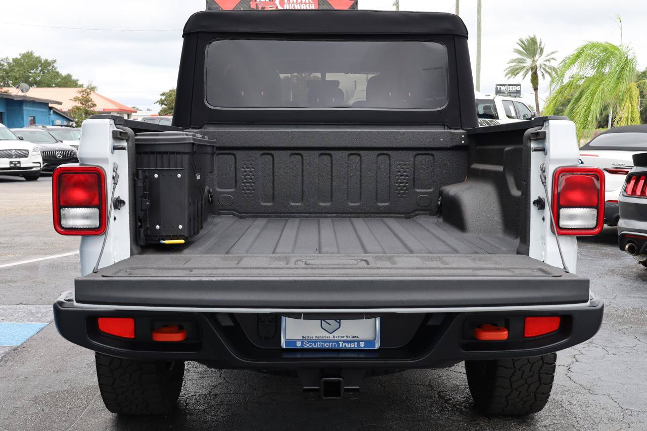 Used 2023 Jeep Gladiator Mojave w/ Trailer Tow Package AWD/4WD image 18