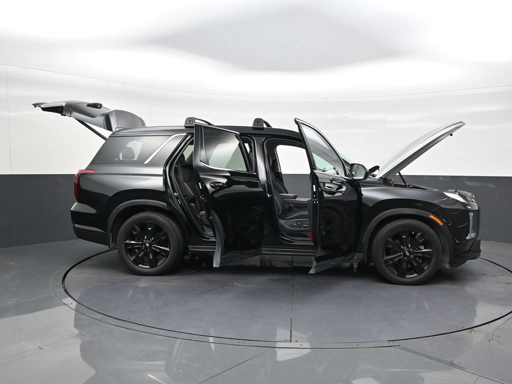 Used 2023 Hyundai Palisade XRT w/ Cargo Package AWD/4WD image 29