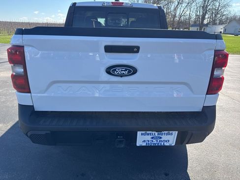 Used 2025 Ford Maverick Lariat image 6