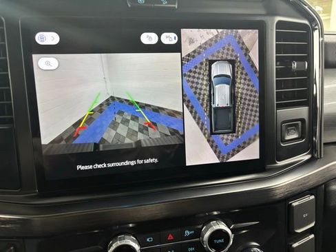 New 2026 Ford F250 Lariat w/ Black Appearance Package image 5