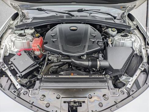 Used 2019 Chevrolet Camaro LT image 21