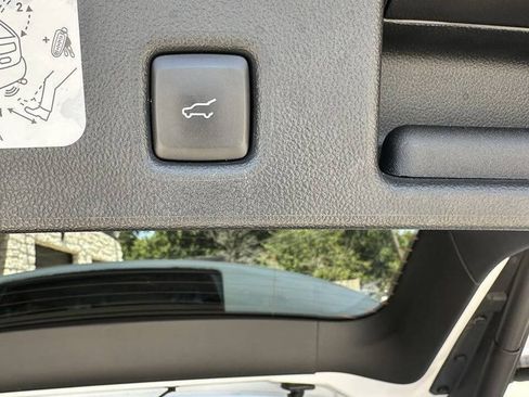 Used 2020 Ford Escape SEL FWD image 48