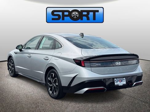 Used 2025 Hyundai Sonata SEL FWD image 24