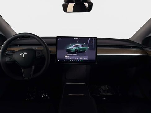 Used 2024 Tesla Model Y Long Range RWD image 35