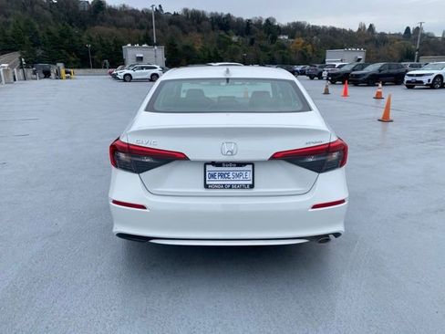 Certified 2024 Honda Civic Sport image 11