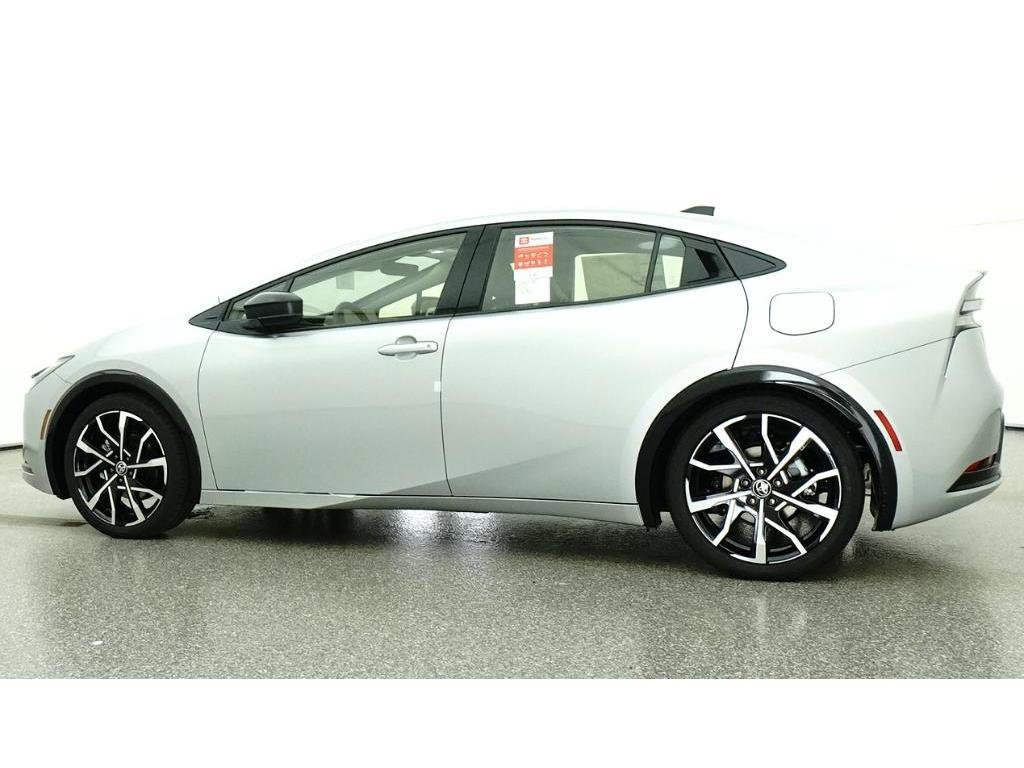 New 2026 Toyota Prius Plug-In Hybrid FWD image 20