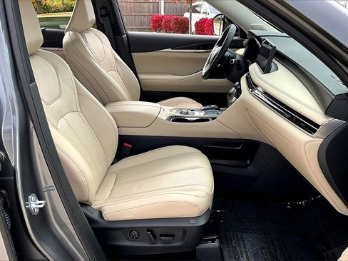 Certified 2025 INFINITI QX60 Sensory w/ Vision Package image 30