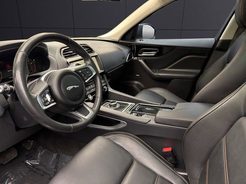 Used 2020 Jaguar F-PACE Prestige AWD/4WD image 12