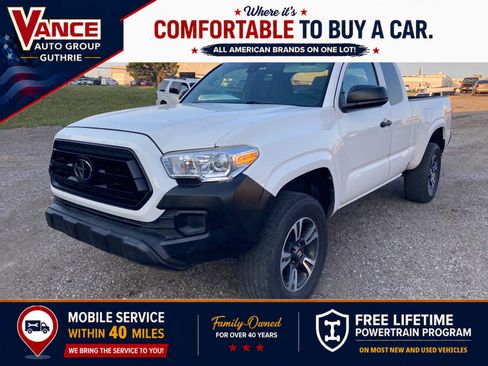 Used 2022 Toyota Tacoma SR AWD/4WD image 1