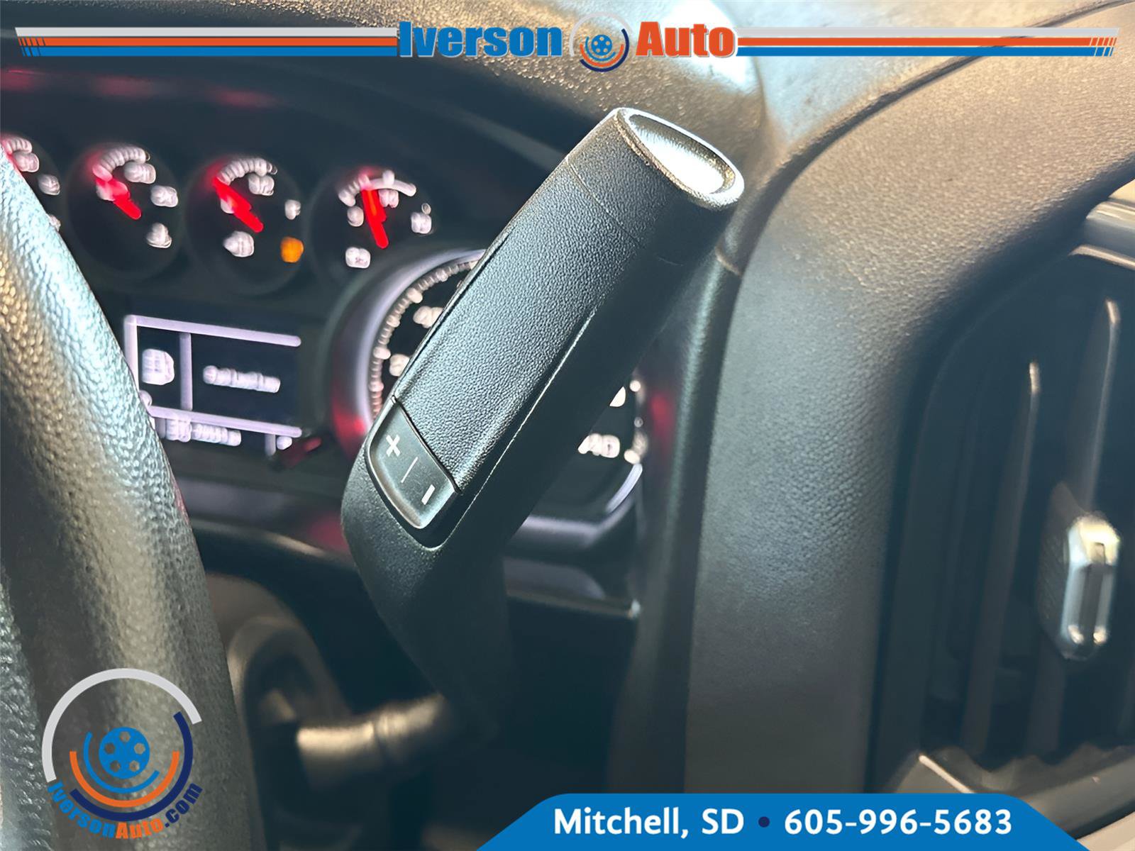 Used 2021 Chevrolet Silverado 1500 Custom AWD/4WD image 23