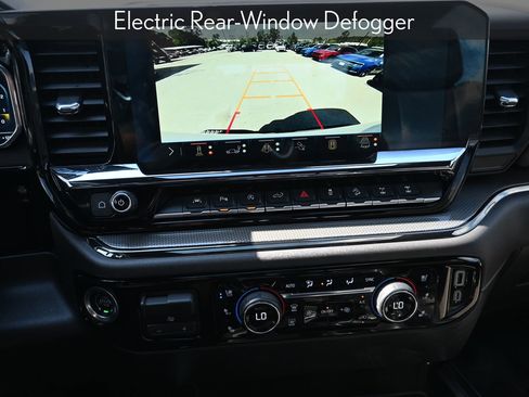 Used 2024 Chevrolet Silverado 1500 ZR2 w/ Technology Package image 16