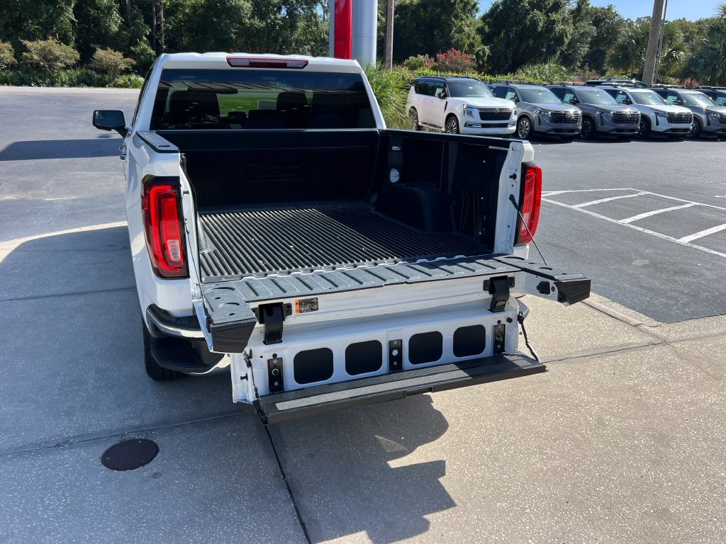 Used 2025 GMC Sierra 1500 SLT RWD image 32