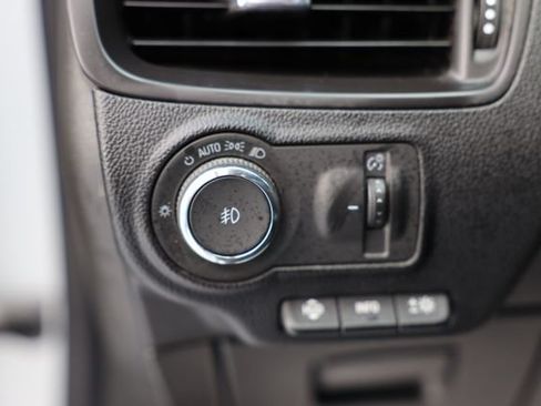 Used 2019 Buick Envision Premium AWD/4WD image 18