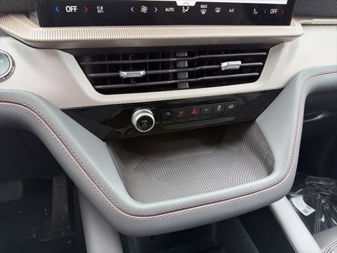 New 2026 Ford Explorer Active w/ Active Comfort Package image 20