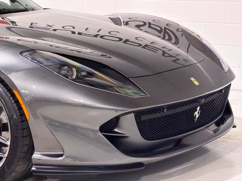 Used 2020 Ferrari 812 Superfast image 21