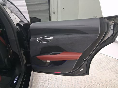 Used 2023 Audi e-tron GT Prestige w/ Prestige Package image 31
