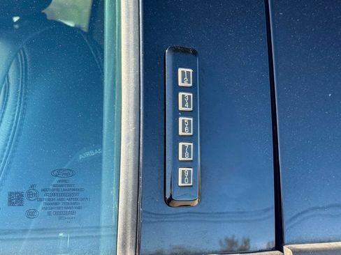 Used 2021 Ford F350 Lariat w/ Chrome Package AWD/4WD image 21