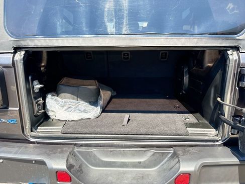 Used 2023 Jeep Wrangler Unlimited w/ Cold Weather Group image 30