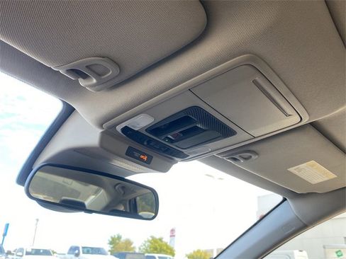 Used 2023 Honda Accord EX image 31