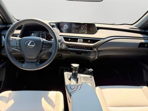 Used 2020 Lexus UX 200 w/ Accessory Package 2 FWD image 16