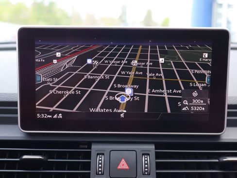 Used 2018 Audi Q5 2.0T Premium AWD/4WD image 20