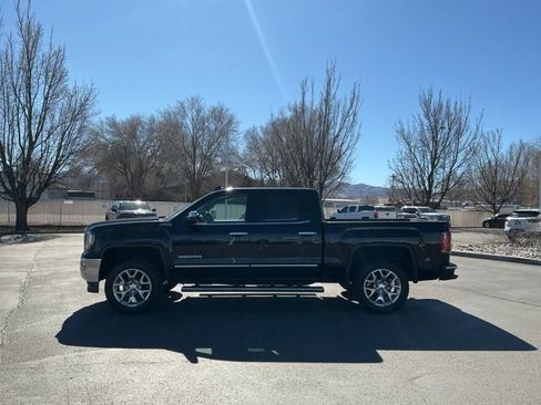 Used 2017 GMC Sierra 1500 SLT w/ SLT Premium Package image 9