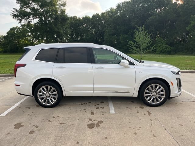 Used 2023 Cadillac XT6 Premium Luxury w/ Technology Package AWD/4WD image 7