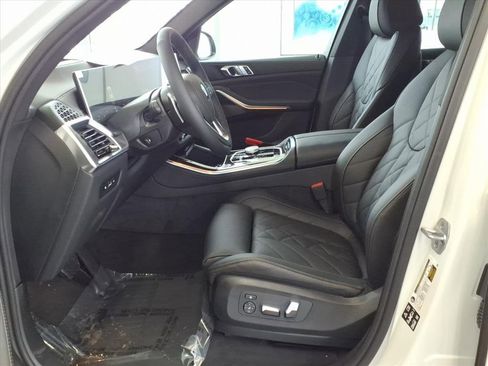 New 2026 BMW X5 xDrive40i image 18